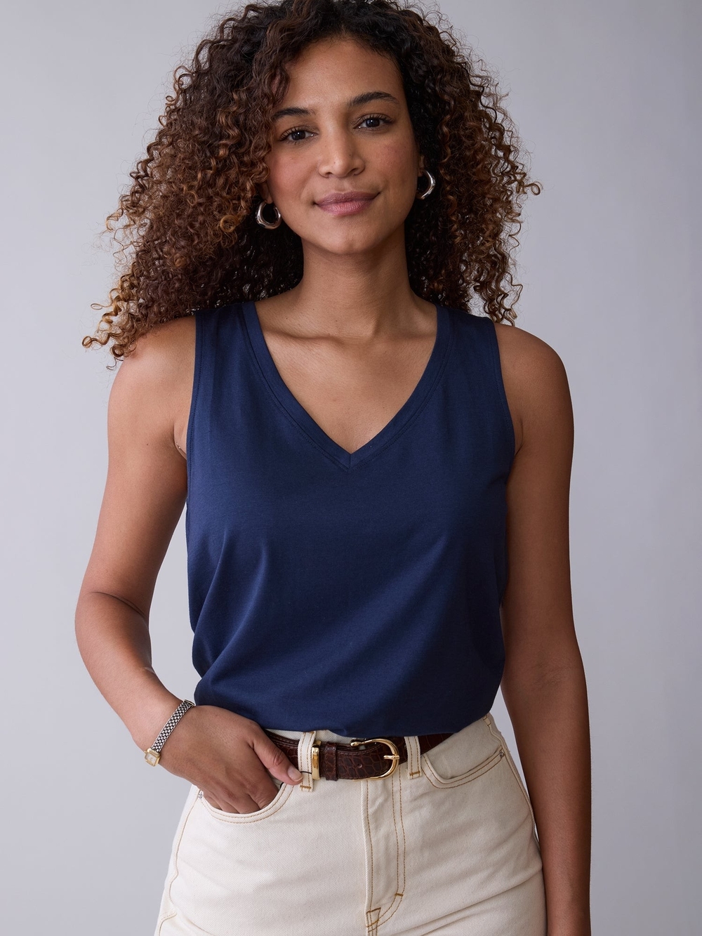 Lauren Ralph Lauren Classic Navy V-Neck Sleeveless Top